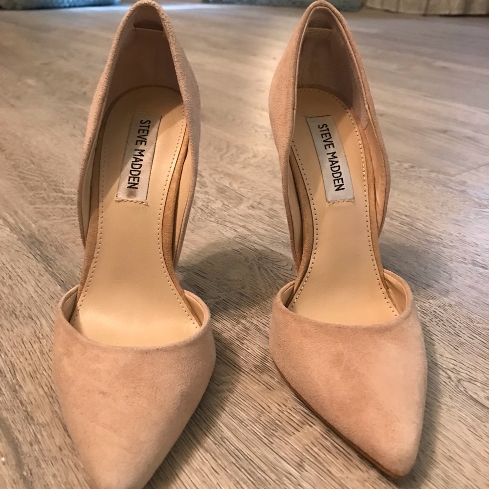 Nude Steve Madden Varcityy Heels